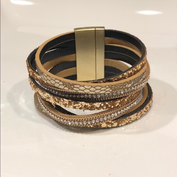 Beautiful Leather Octavia & Co. Bracelet - Picture 2 of 4